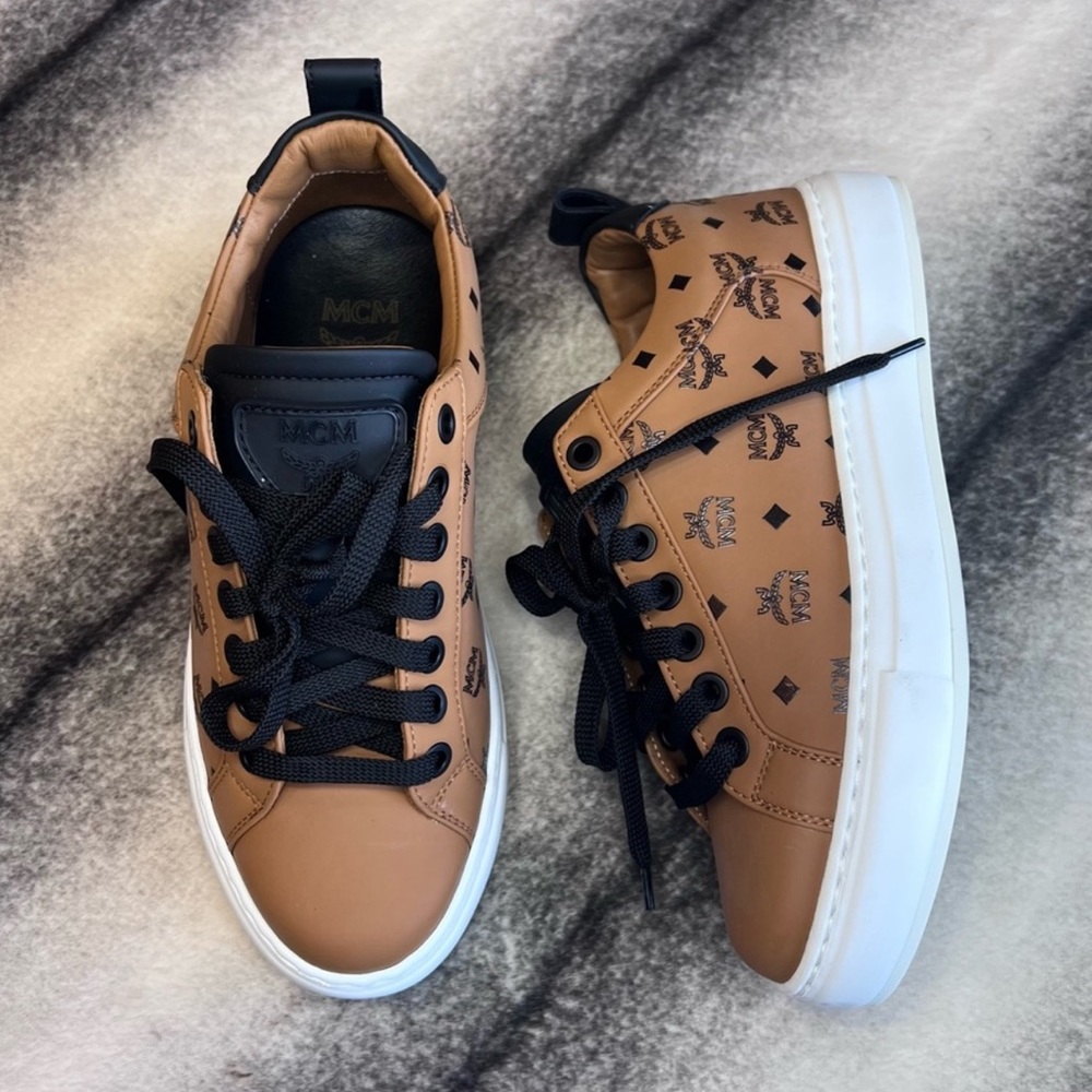 MCM Logo Group Leather Low Top Sneakers Cognac